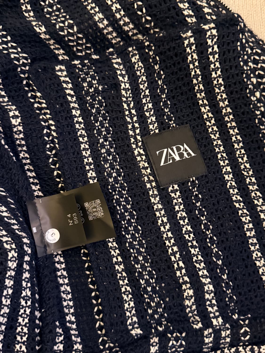 [새상품] 자라 자카드 네트 자켓 네이비/화이트 - 정가 14만원 상품이미지4