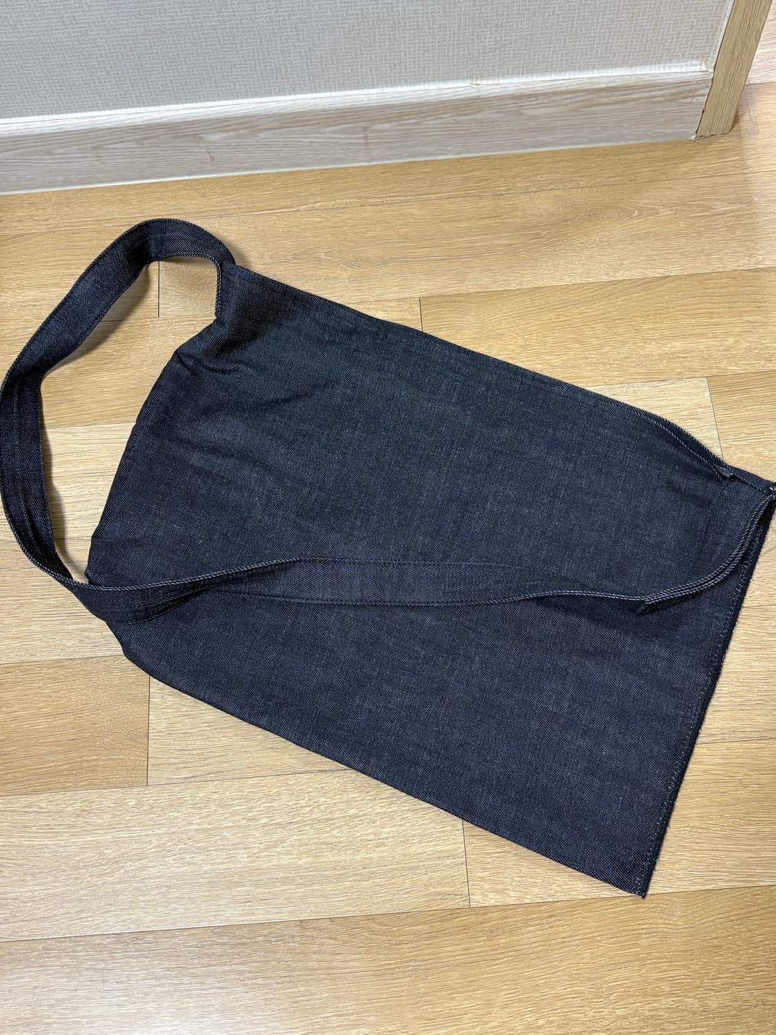 나이젤카본 아카이브북 컨버스 크로스백 상품이미지3