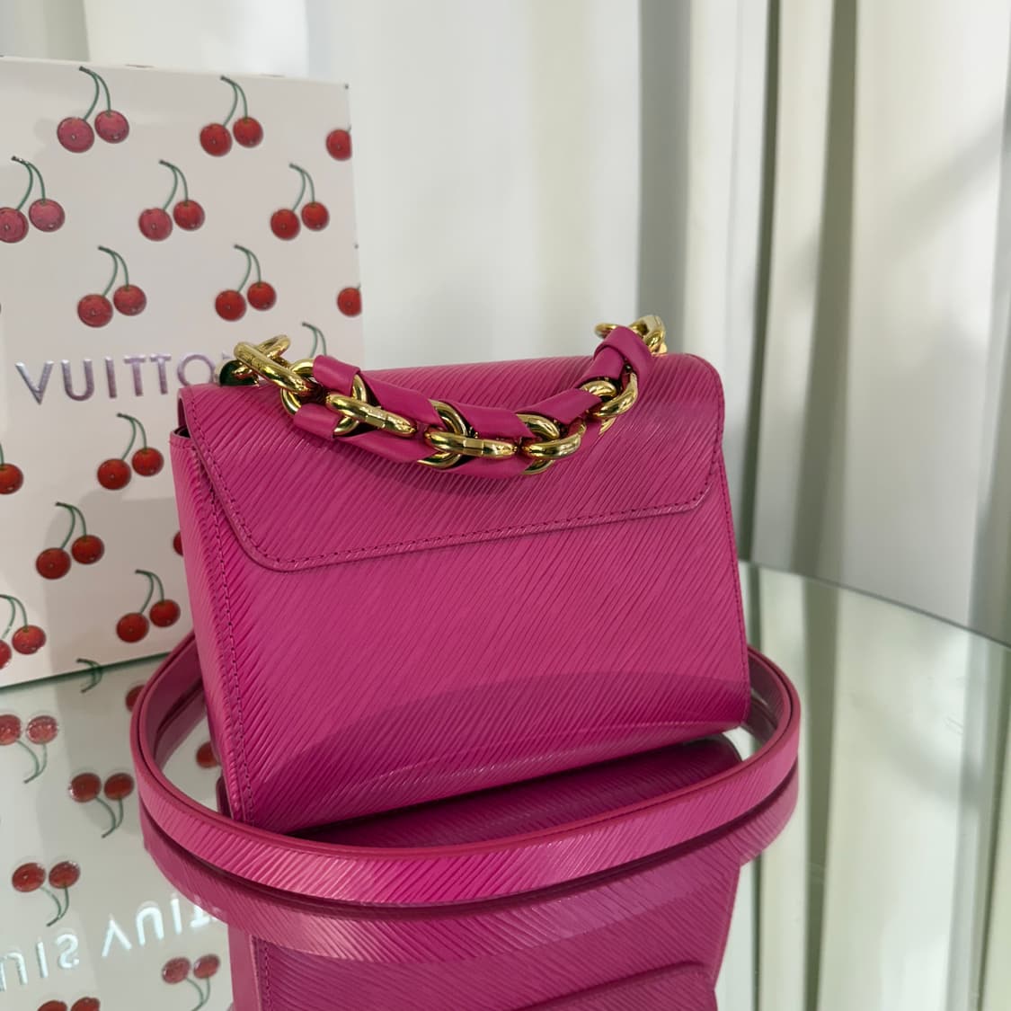 [정품]루이비통 에피 트위스트 PM M21719 상품이미지4