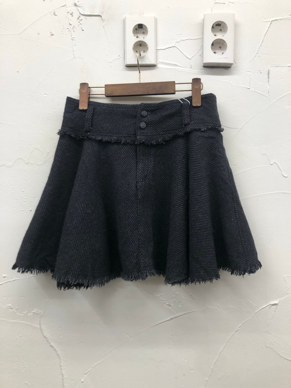 알곤퀸즈 테슬 스커트 상품이미지1