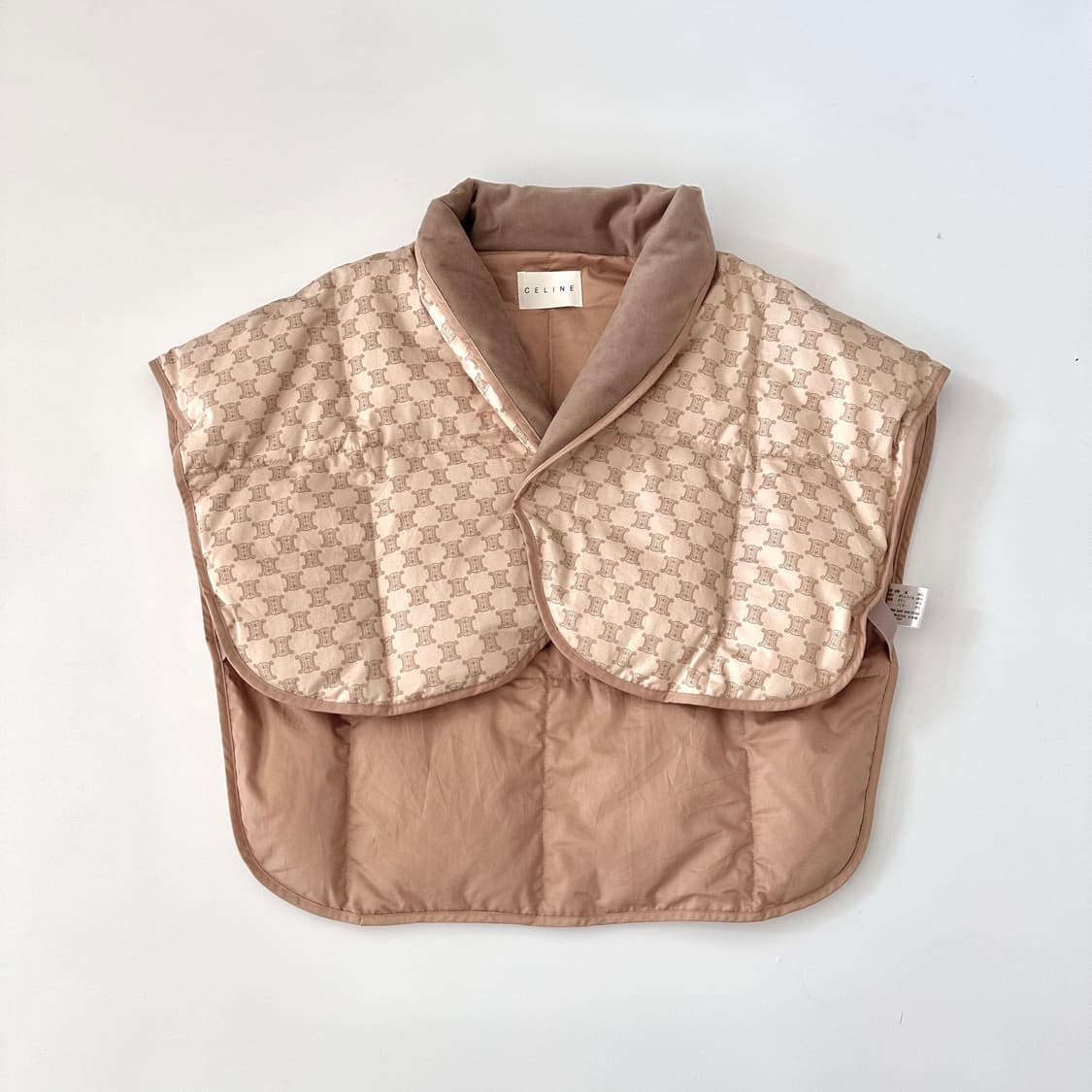 셀린느 celine 로고 트리오페 푸퍼 베스트 상품이미지1