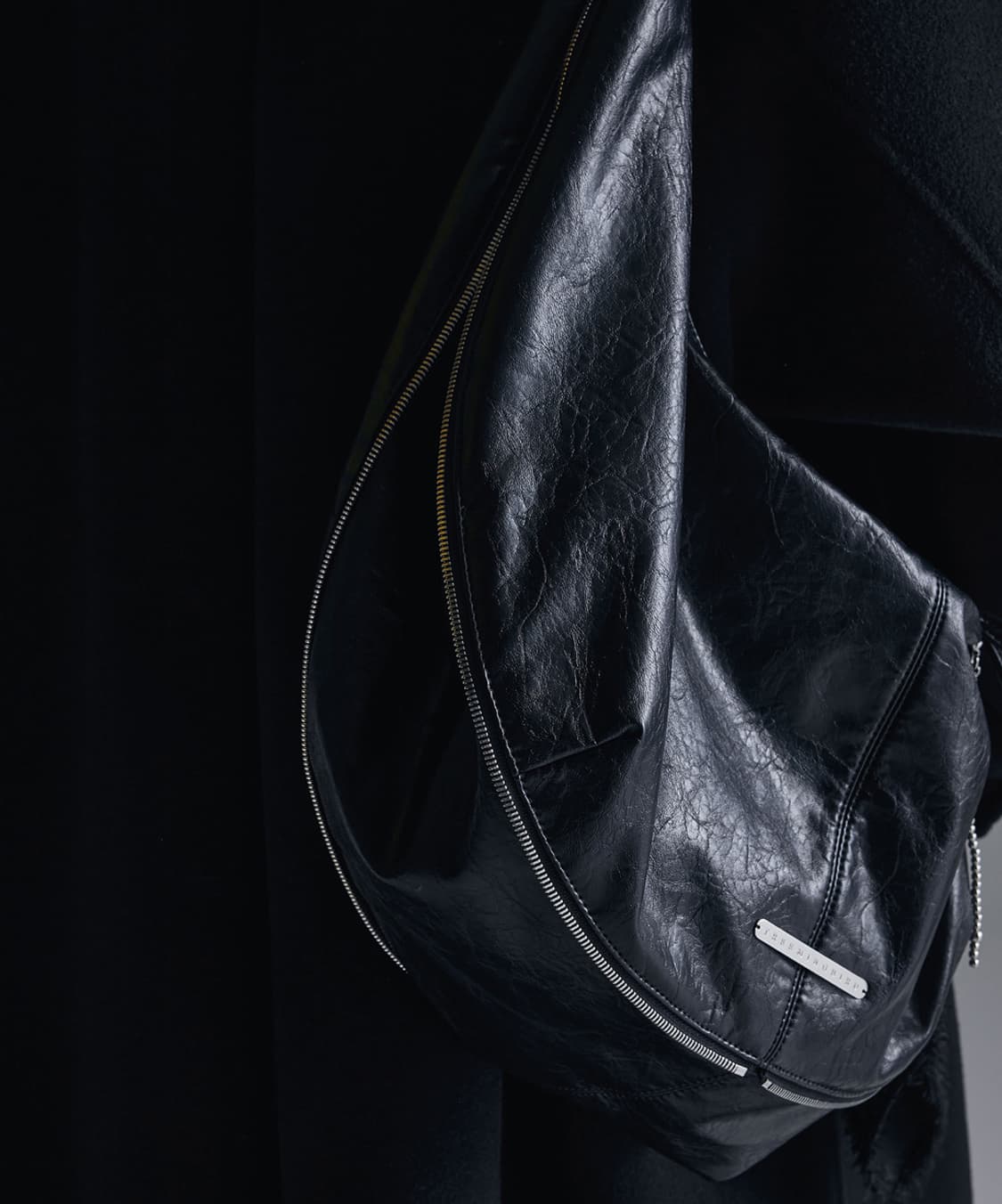 트리밍버드 Zipper Finishing Leather Hobo Bag  상품이미지4