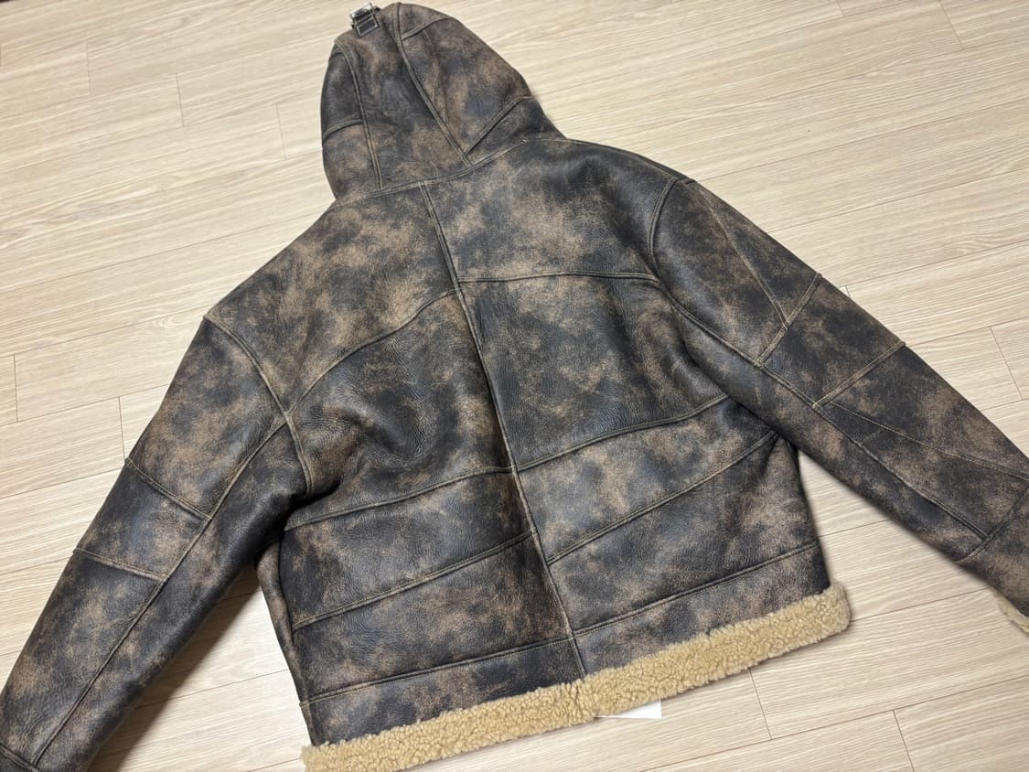 앤더슨벨 패치워크 후드 무스탕 L 상품이미지6