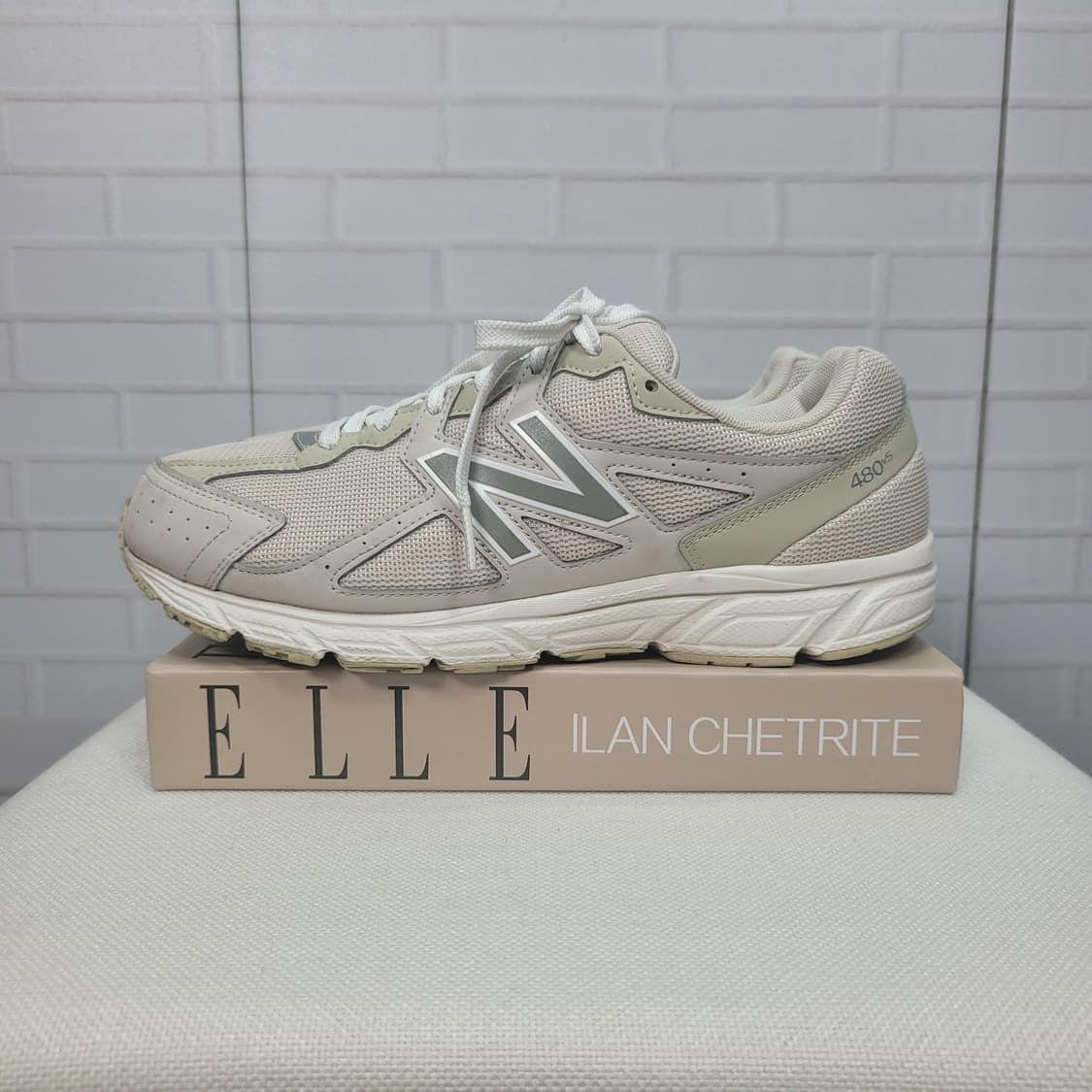뉴발란스 480V5 쿠션 베이지 스니커즈 운동화 런닝화 270사이즈 상품이미지1
