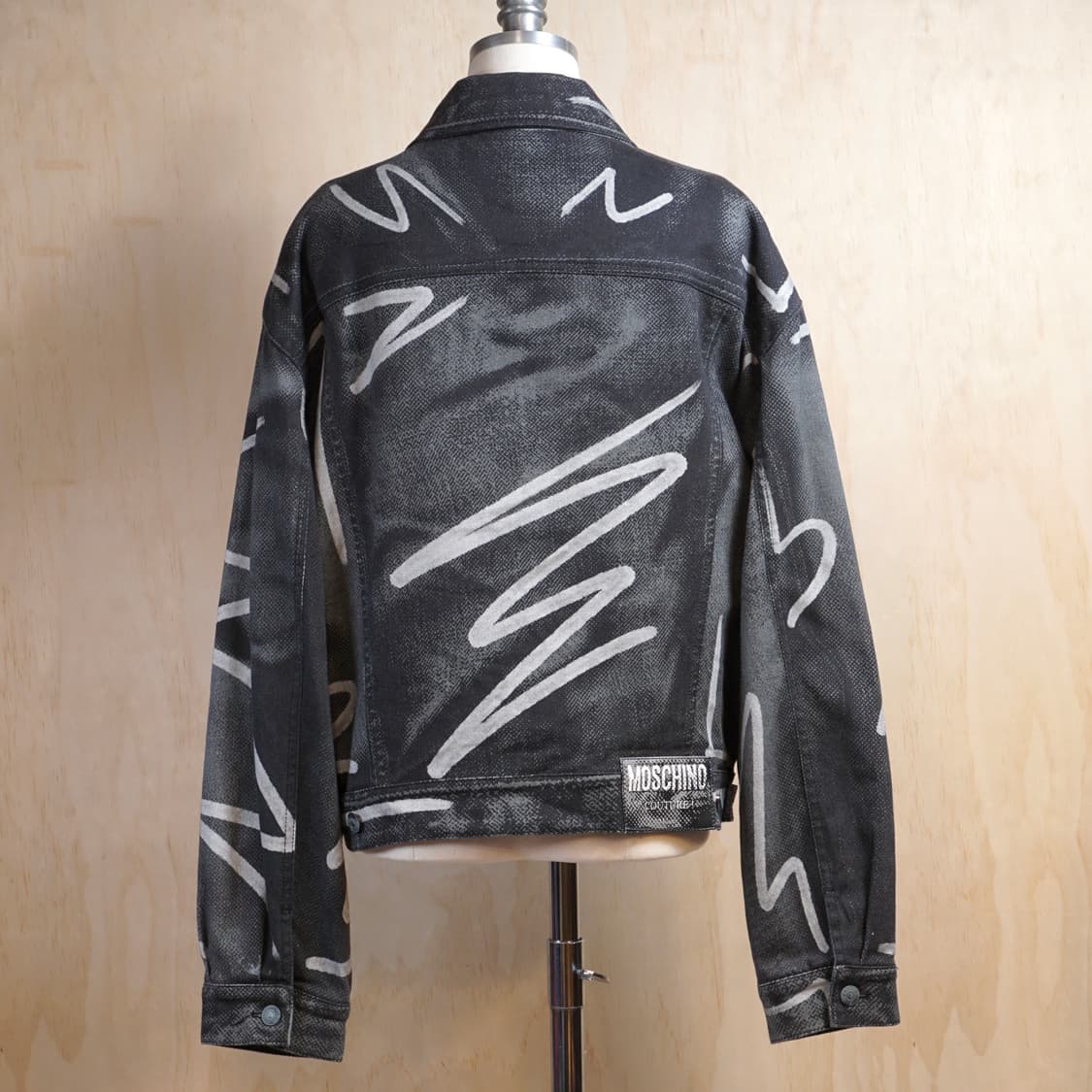 모스키노 23SS 런웨이 컬렉션 데님자켓 상품이미지5