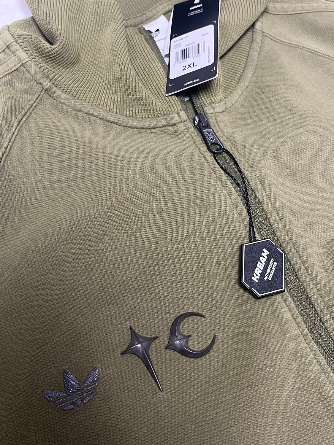 [2XL]아디다스 x 떠그클럽 트랙탑 올리브 새상품 상품이미지5