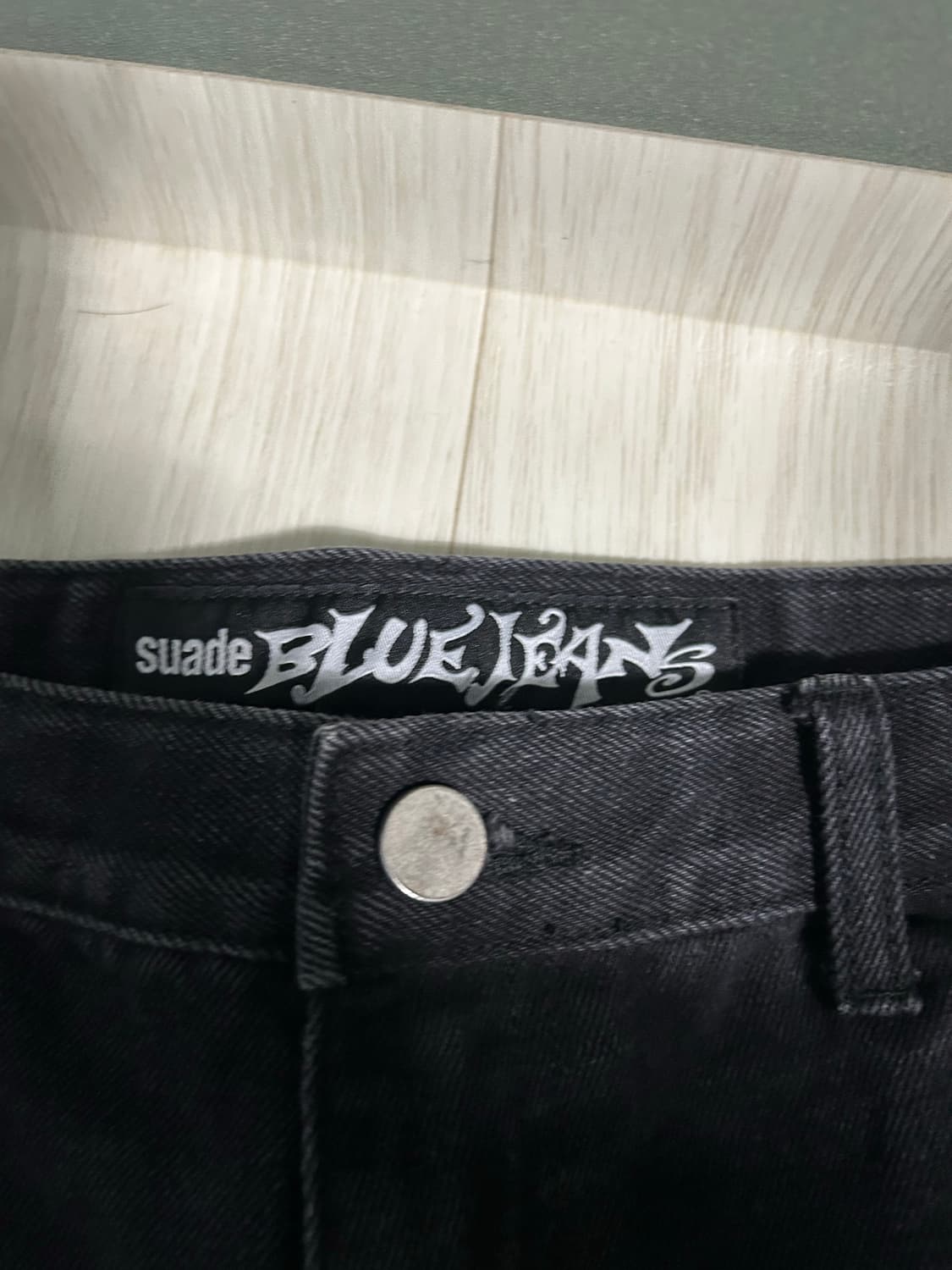 suade CONTOUR POCKET DENIM 스웨이드 블랙 데님 상품이미지3