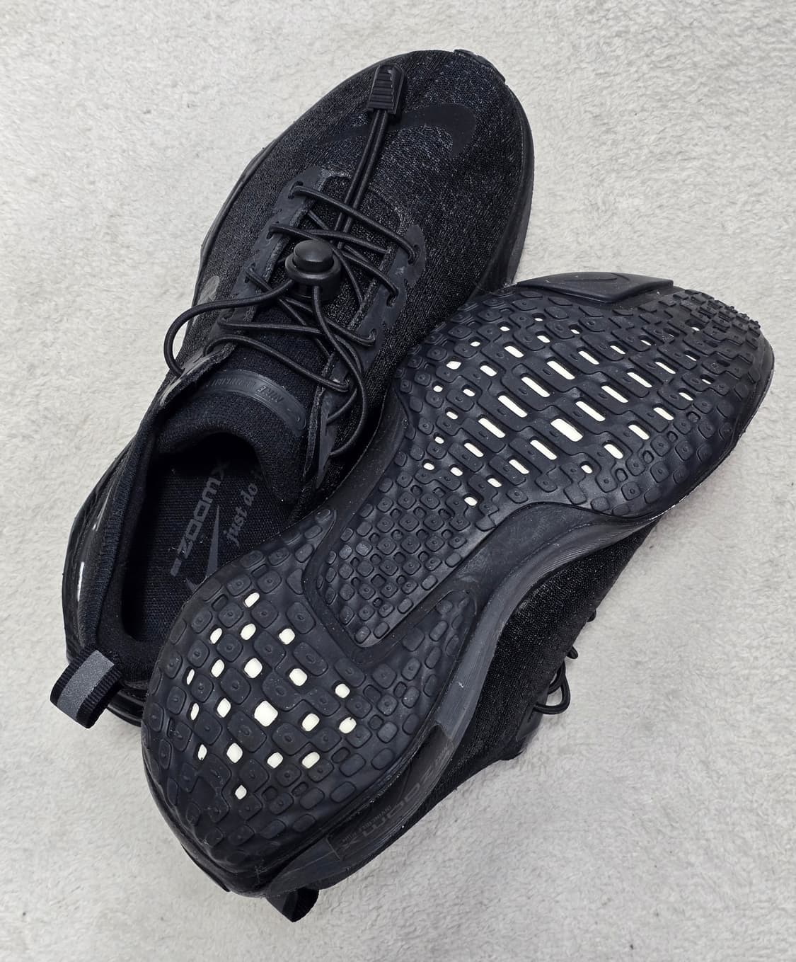 나이키 줌X 인빈서블 런 3 블랙 스니커즈 240 상품이미지7