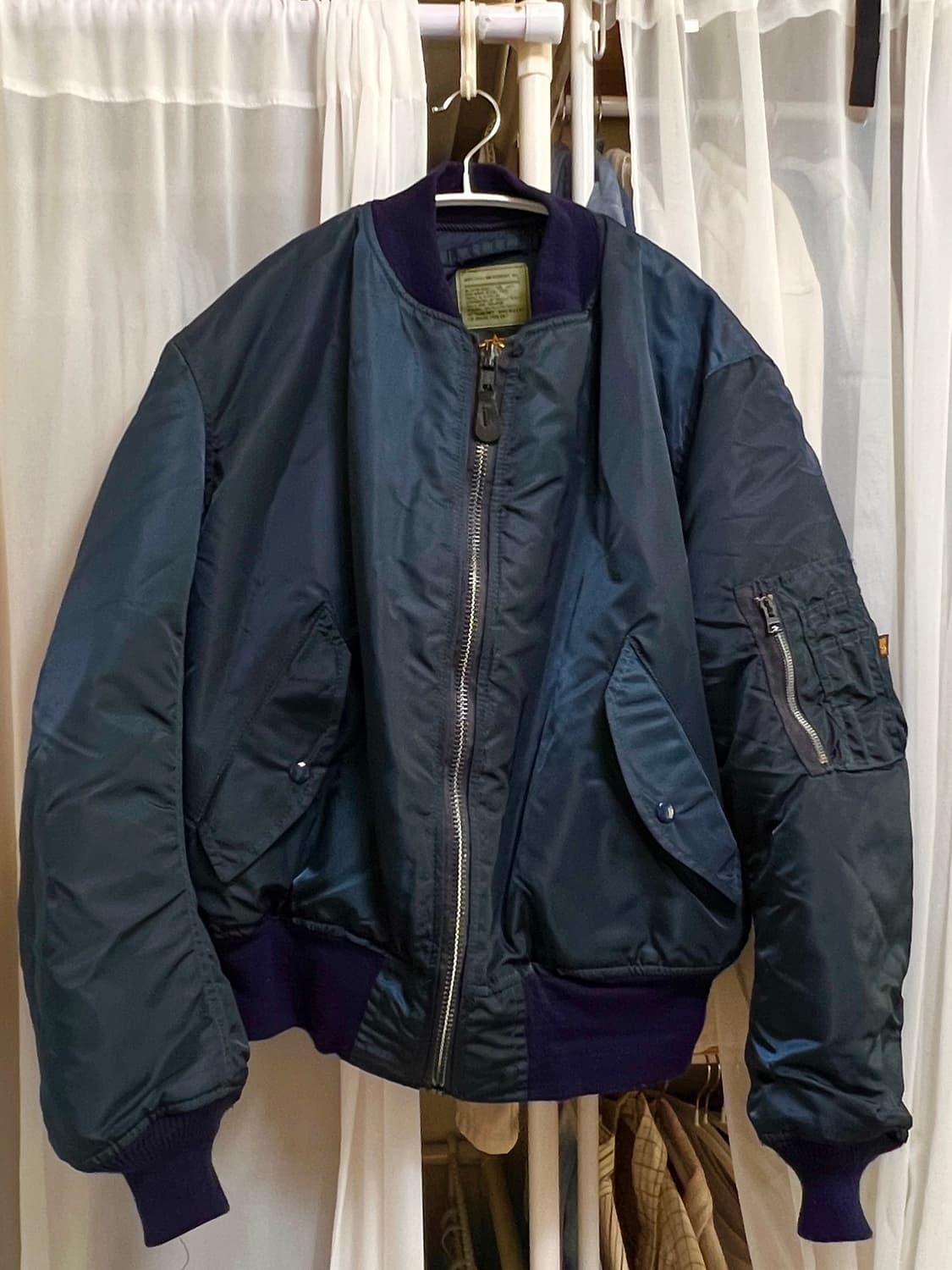 [USA] 알파 인더스트리 MA-1 항공점퍼 (L / navy) 상품이미지2