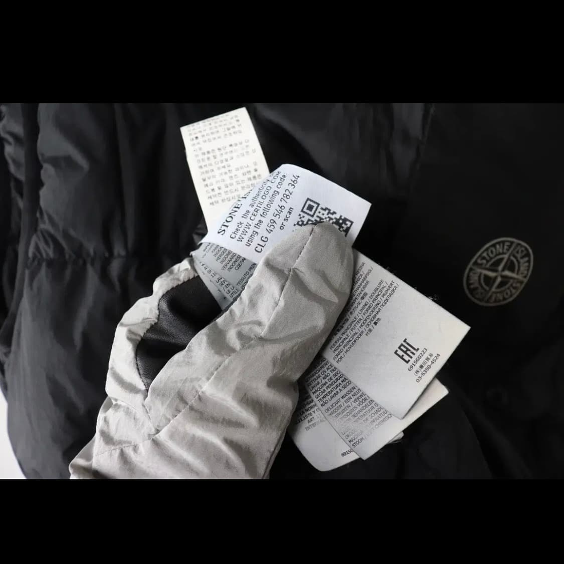 스톤아일랜드 크링클랩스 패딩조끼 블랙 XL 상품이미지8