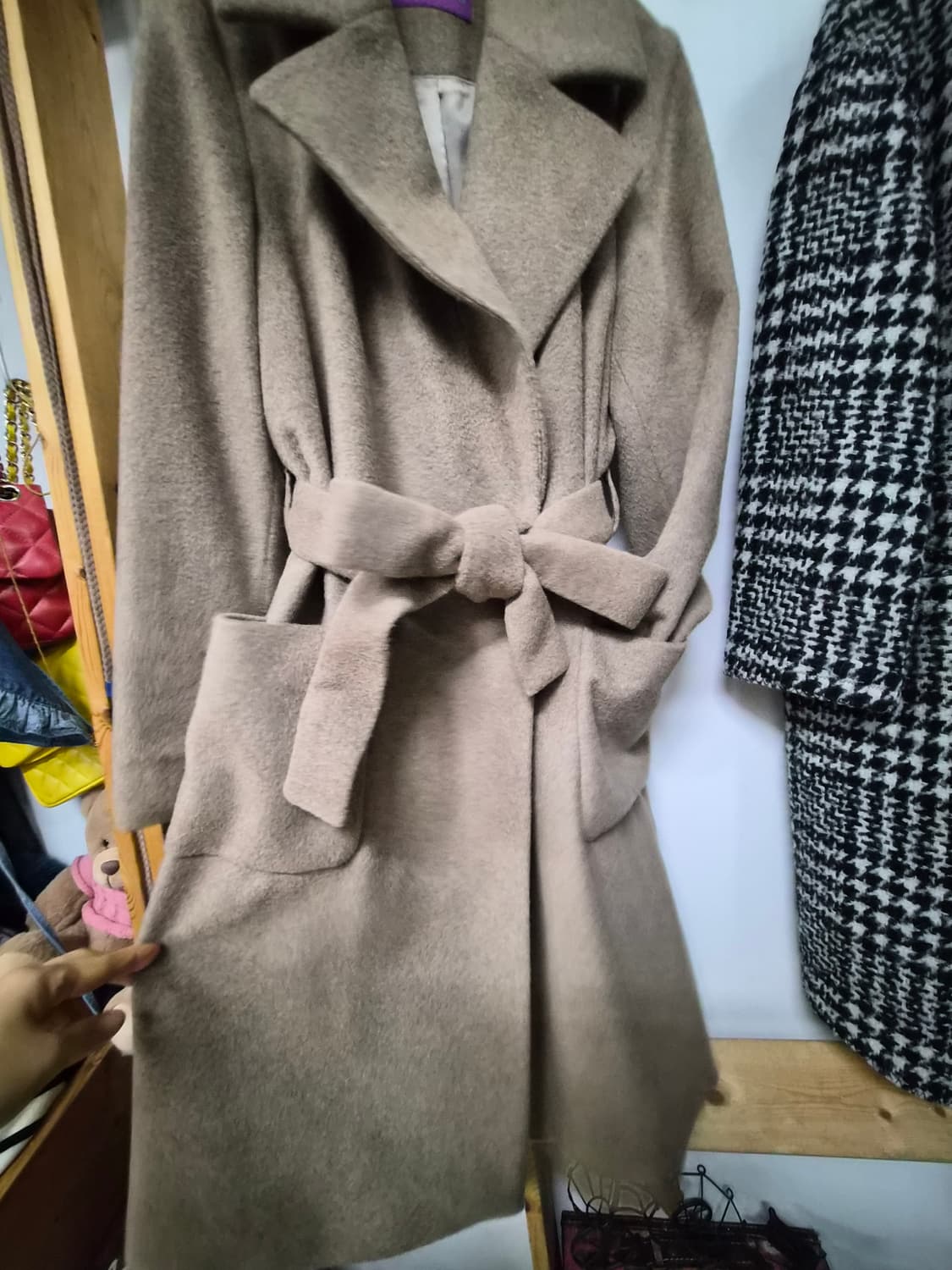 비비안탐 캐시미어 아웃포켓 코트 상품이미지4