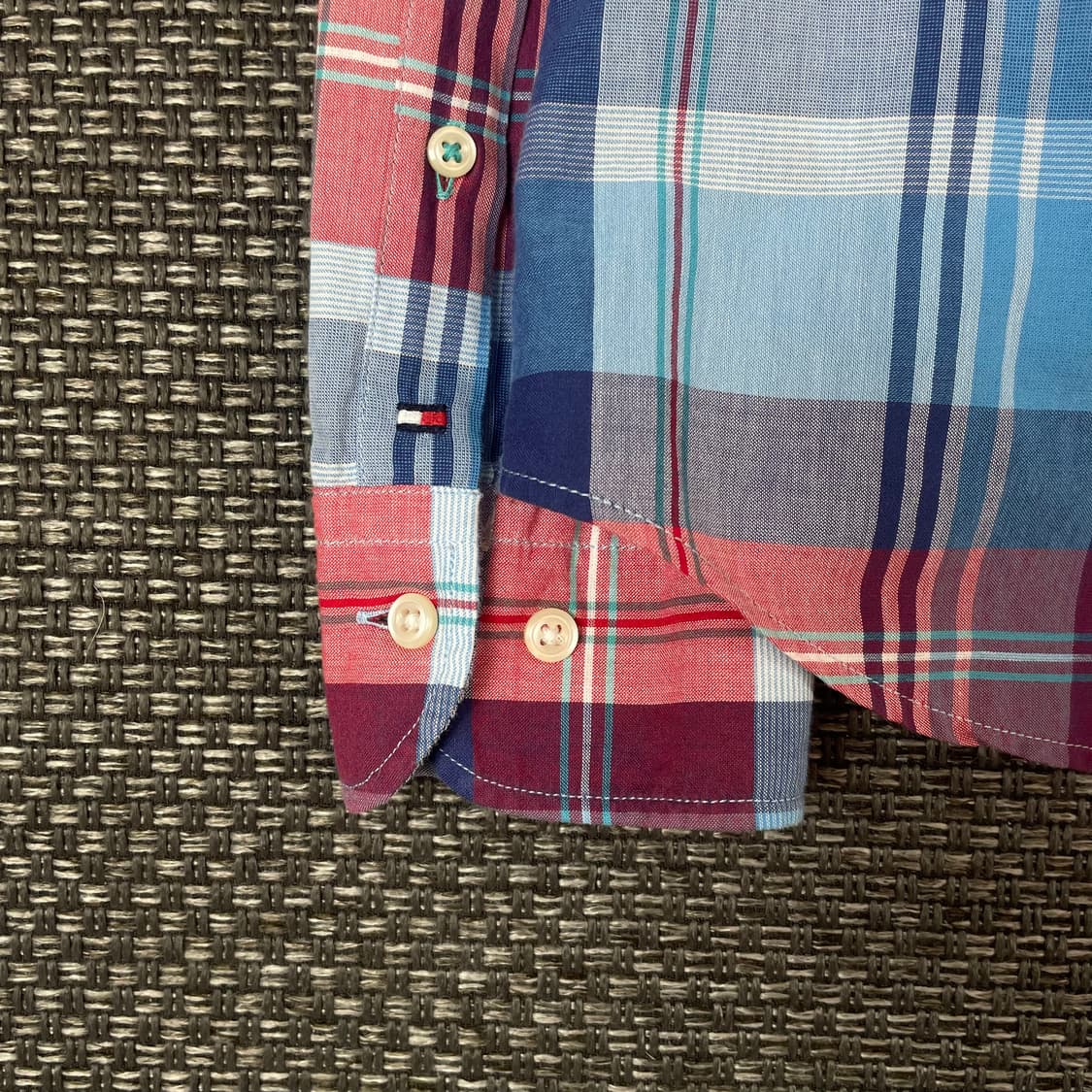 타미힐피거 뉴욕핏 레드 블루 체크 패턴 긴팔 셔츠 L 상품이미지4