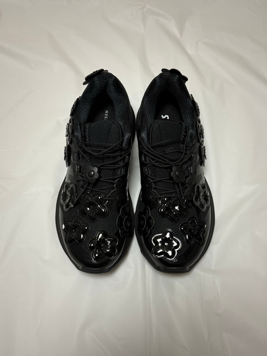 아식스x세실리아 반센 젤 터레인 블랙 235 새 상품 상품이미지1