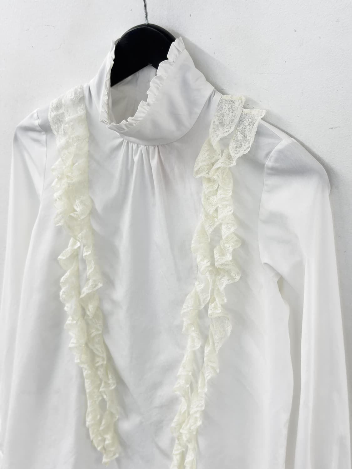 N.21 셔링 셔츠 상품이미지4