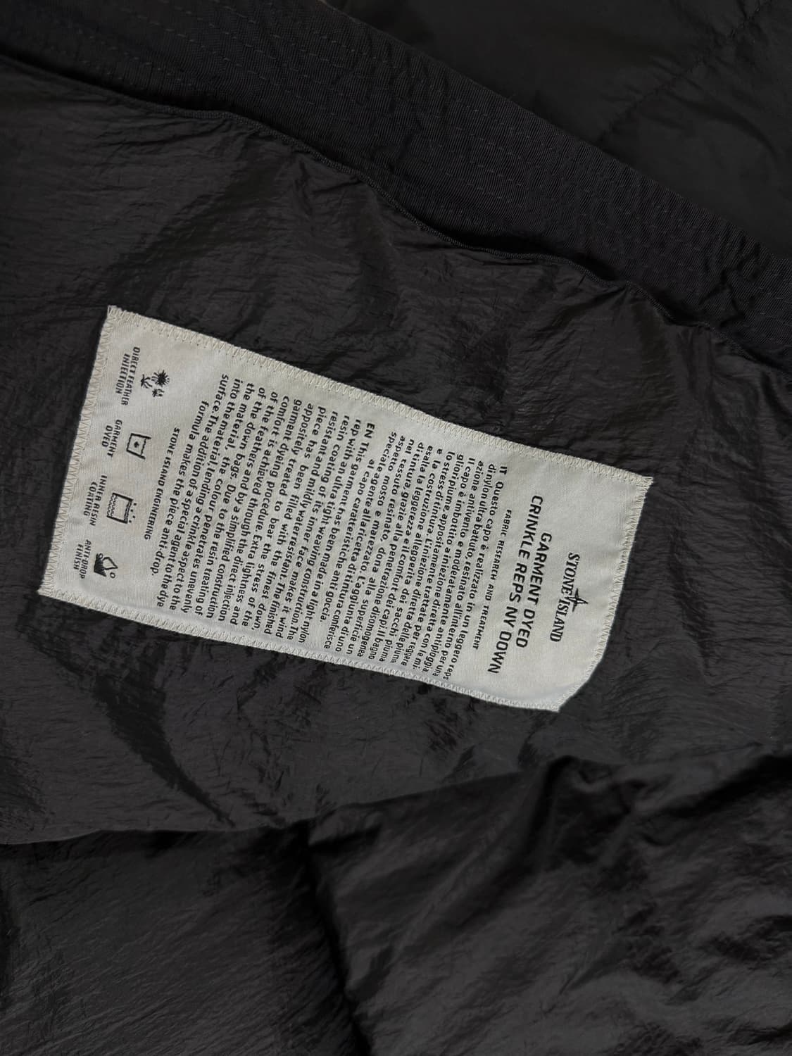 스톤아일랜드 크링클랩스 패딩 상품이미지2