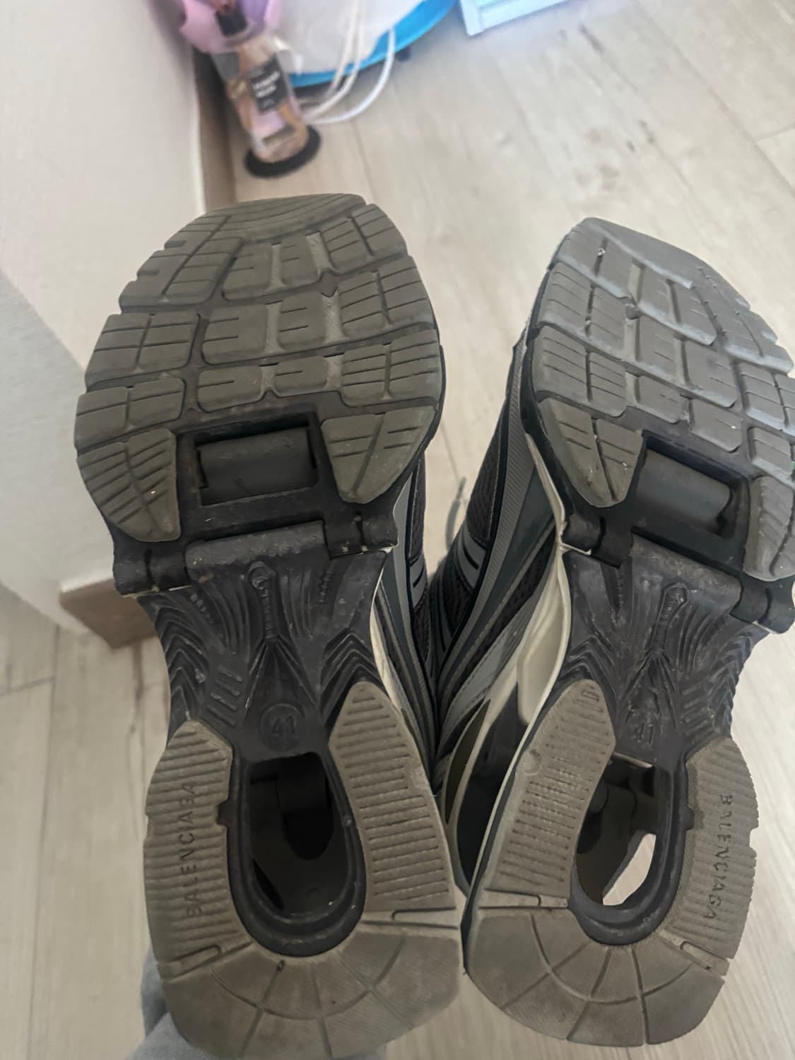 발렌시아가 엑스팬더 41사이즈 판매 상품이미지3