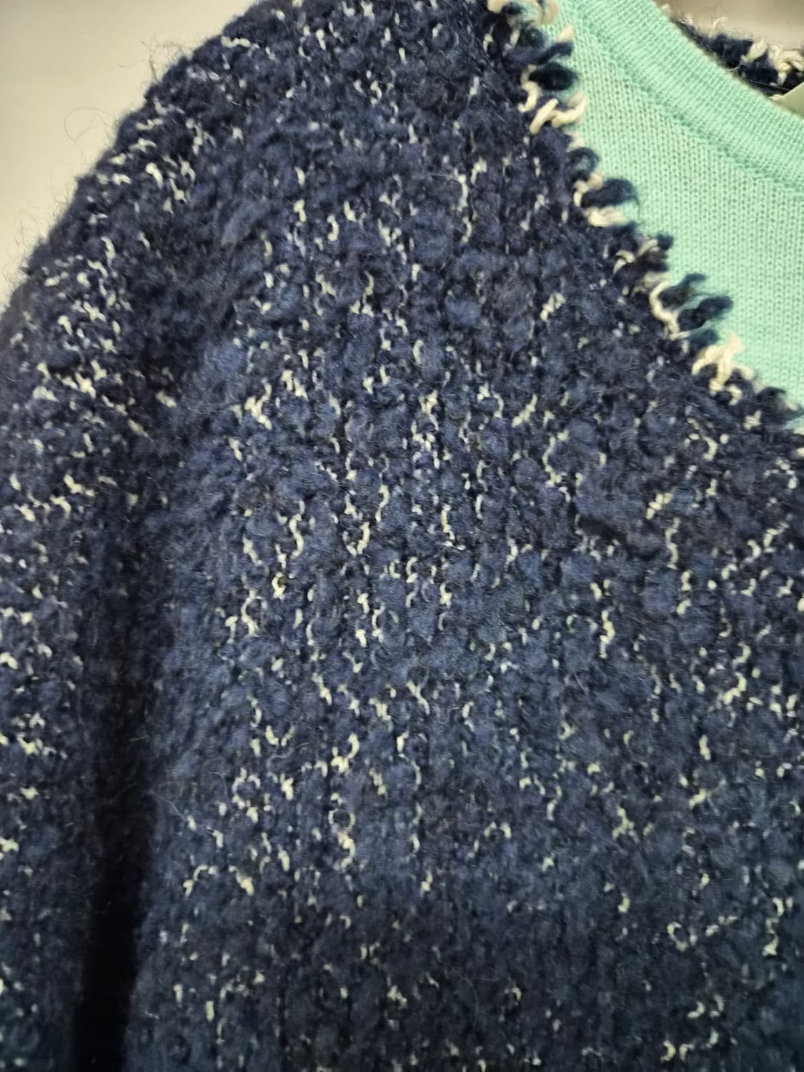 아떼바네사브루노 알파카 헤어리 니트 아우터 상품이미지5