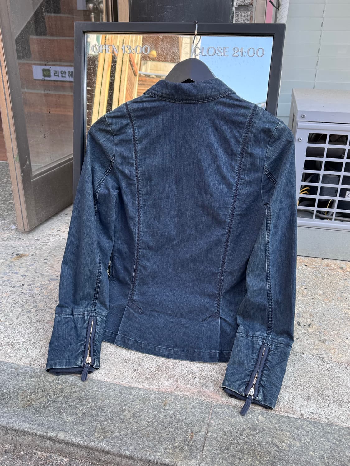막스앤코 지퍼 디테일 데님자켓  상품이미지7
