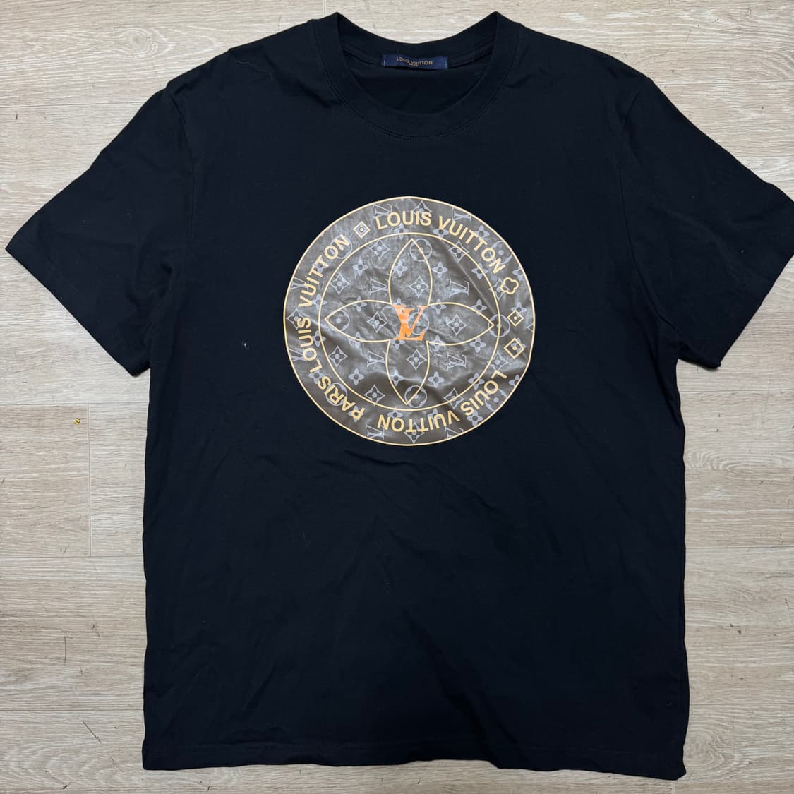 루이비통 프린팅 로고 티셔츠 상품이미지1