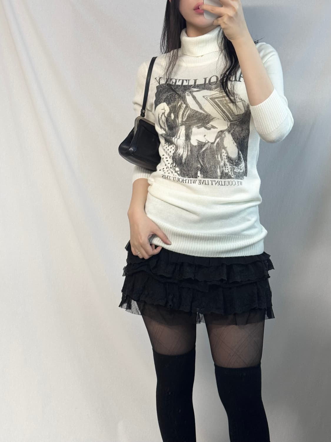 펑크 그래픽 폴라넥 니트 원피스 상품이미지4