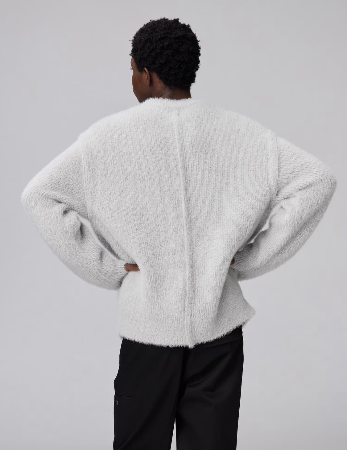 [XXL] 25 신상 GU 언더커버 UG 샤기 크루넥 니트 그레이 상품이미지1