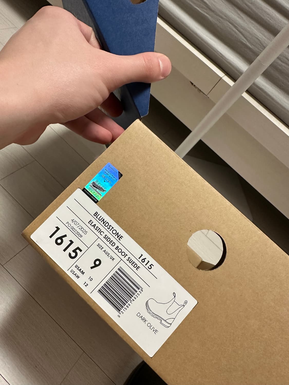 블런드스톤 1615 다크올리브 au9 사이즈 팝니다 상품이미지2