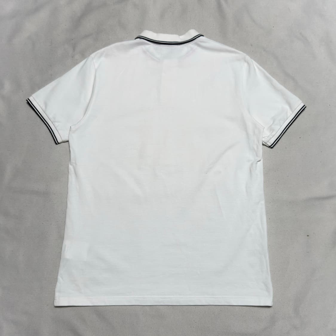 M 몽클레어 화이트 카라 반팔티 상품이미지3