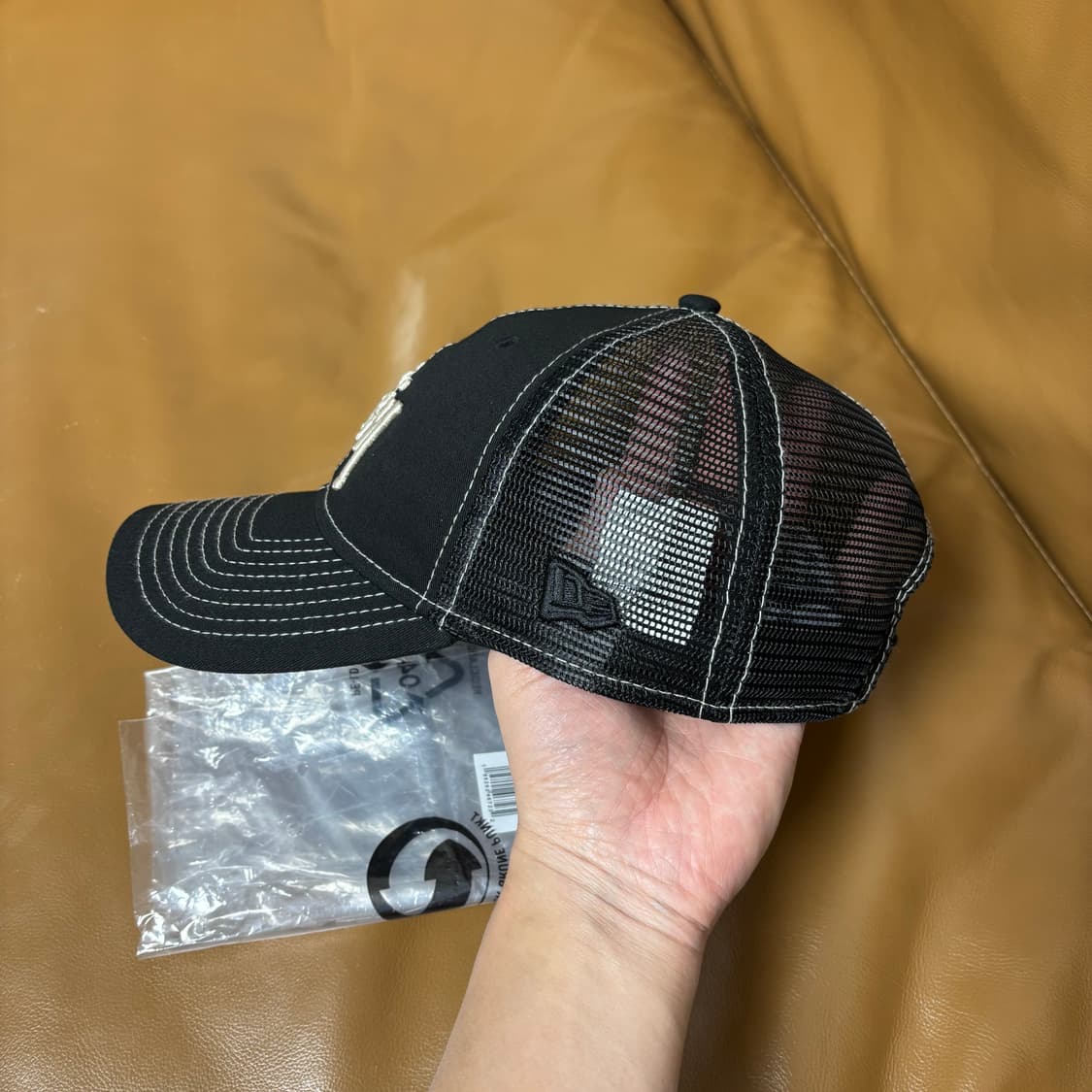 스투시 뉴에라 볼캡 모자 9Twenty 베이직 트러커 블랙 상품이미지4