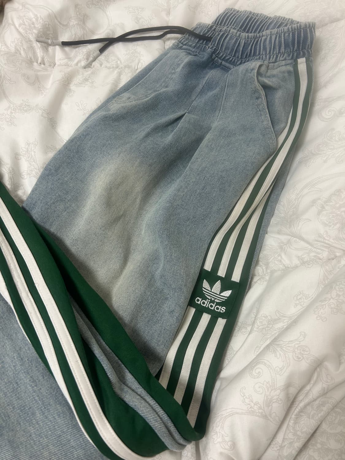 아디다스 커스텀 트레이닝 상품이미지1