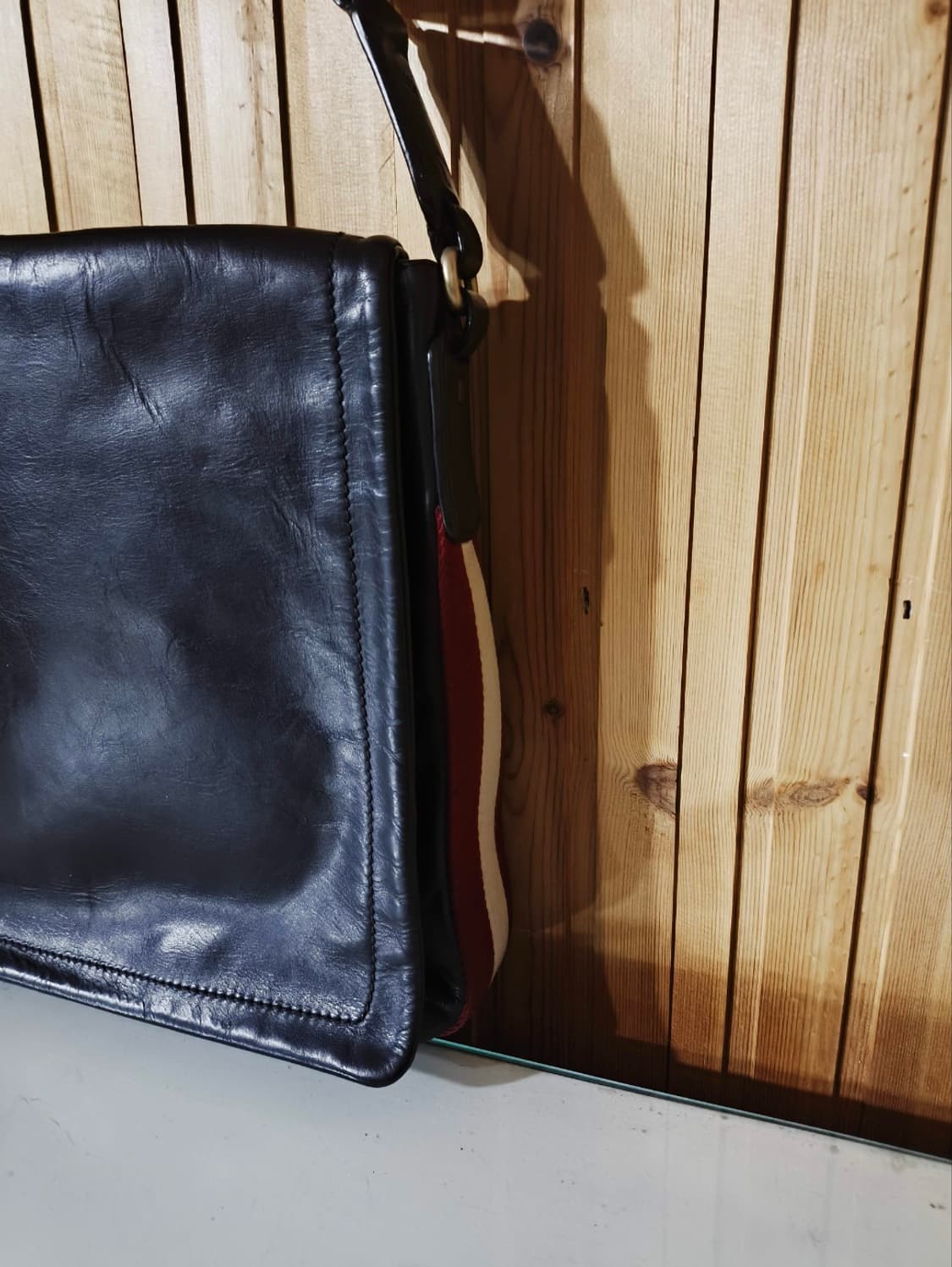 발리 가죽 크로스백 상품이미지3