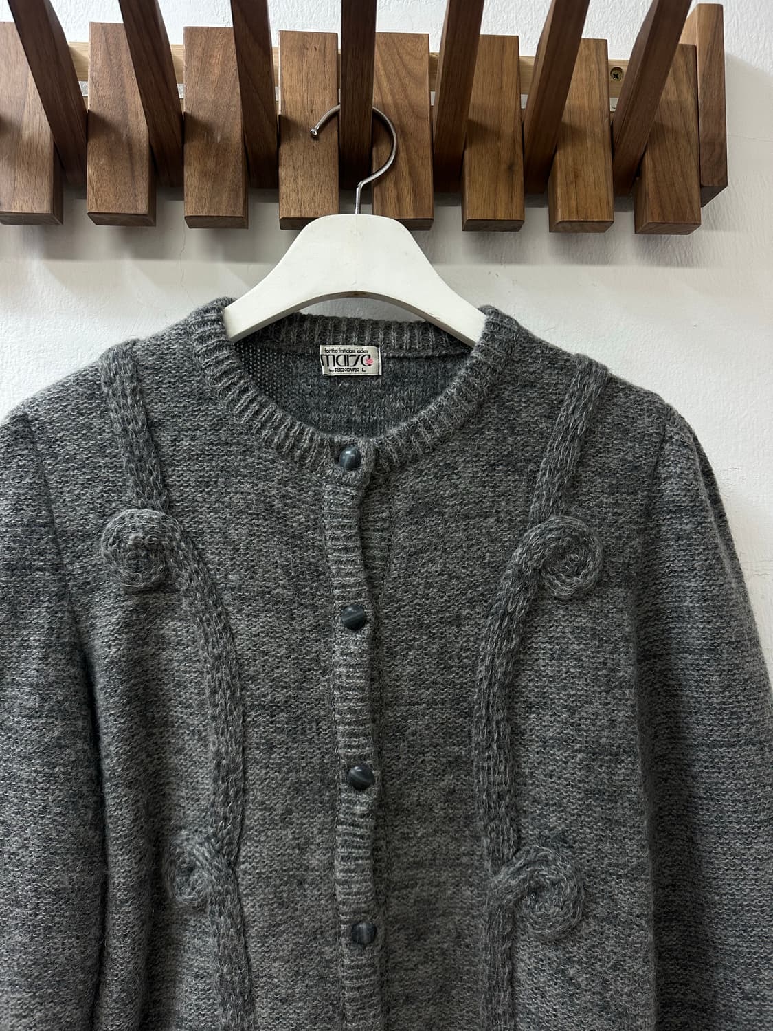 일본빈티지 입체 모티브 그레이 스웨터 가디건 니트 상품이미지2