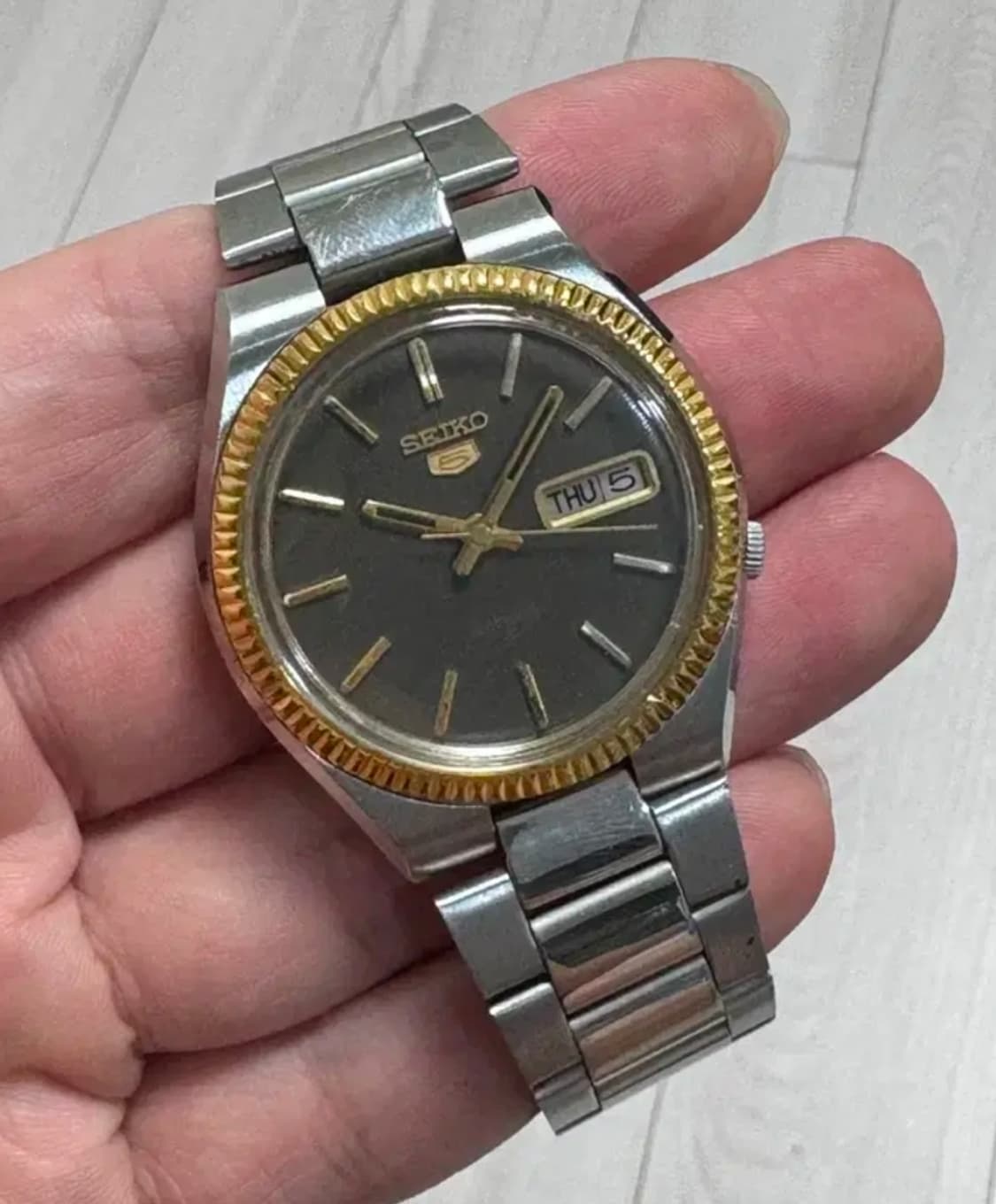 세이코5 70s80s 빈티지 플루티드 베젤 데이저스트 상품이미지2