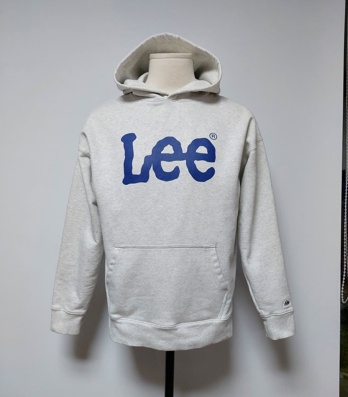 Lee 블루 빅로고 후드티(M)

 상품이미지1