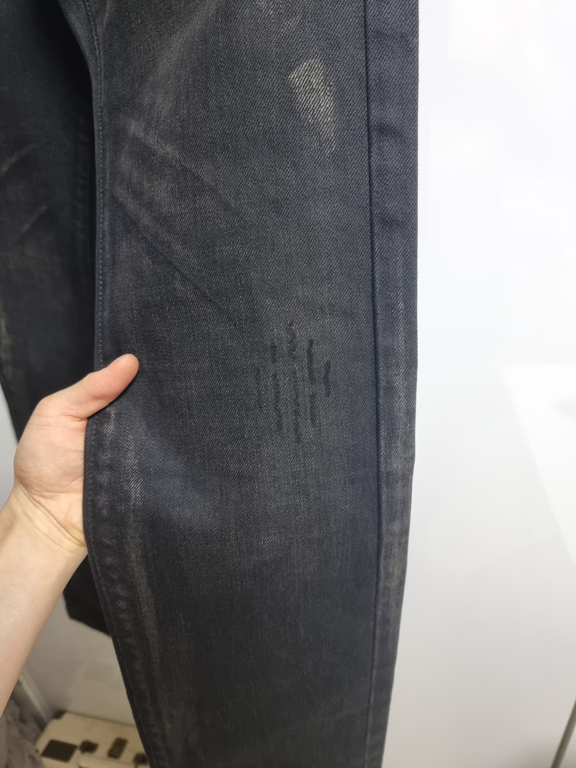 초희귀 디올 옴므 커스텀 금박워싱 블랙코팅 에디진 리미티드 에디션 한정판 상품이미지3