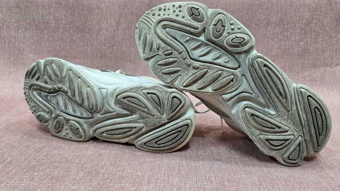 아디다스 오즈위고 크림 화이트 블랙 상품이미지6