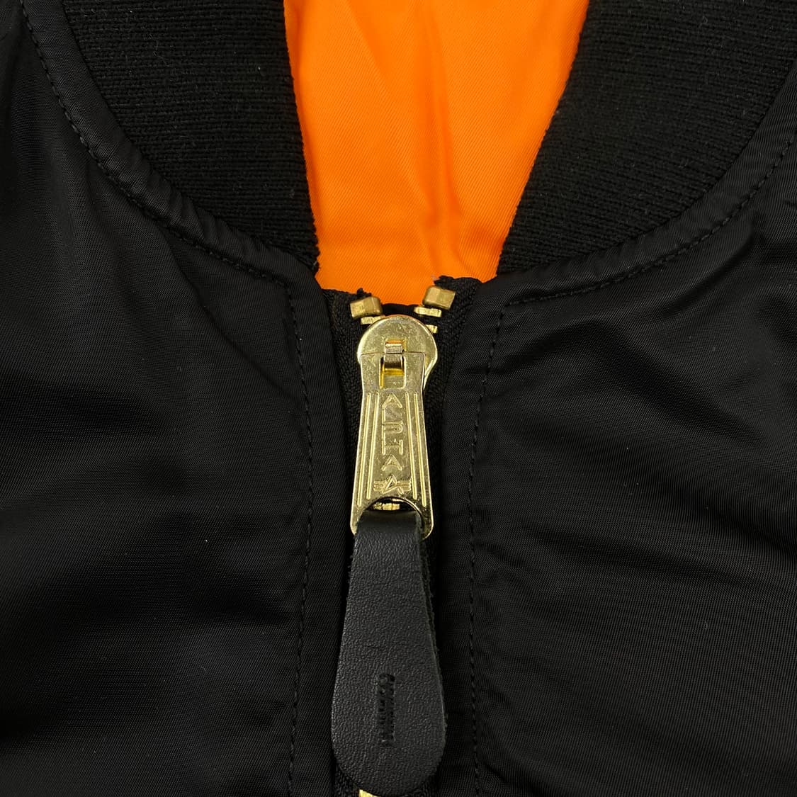 알파인더스트리 신형 플라이트 리버시블 Ma-1 항공 봄버 점퍼 (105) 상품이미지5