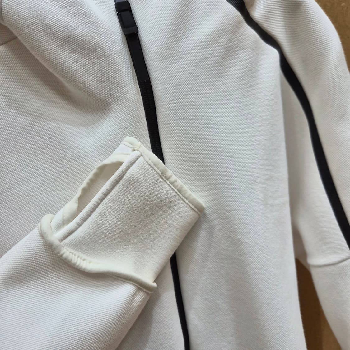 아디다스 Z.N.E 풀집업 후드 상품이미지4