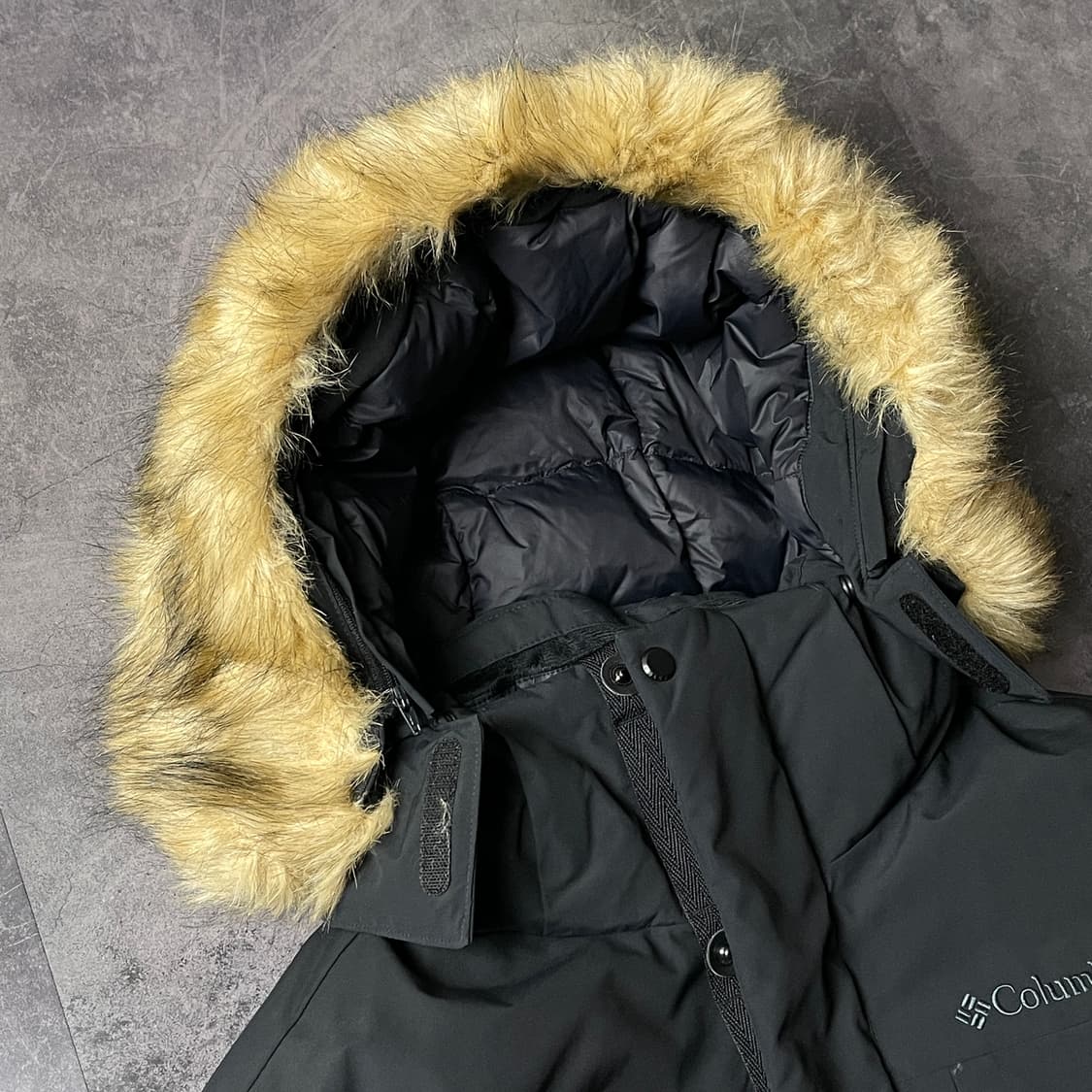 COLUMBIA 컬럼비아 빈티지 블랙 다운구스 후드패딩 A00478 상품이미지2