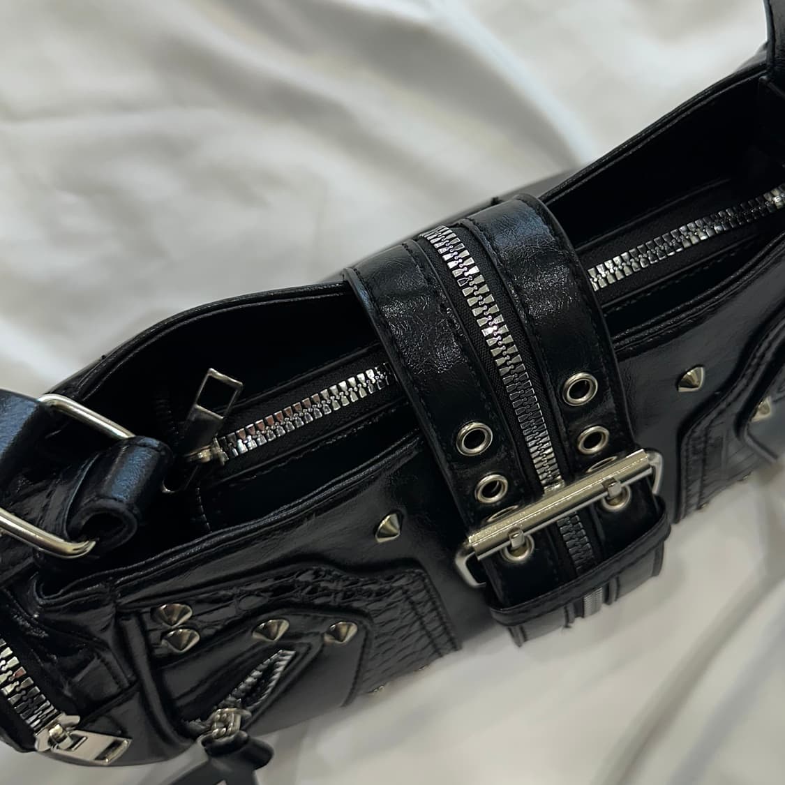 더블벨트 스터드 호보백🖤 상품이미지5