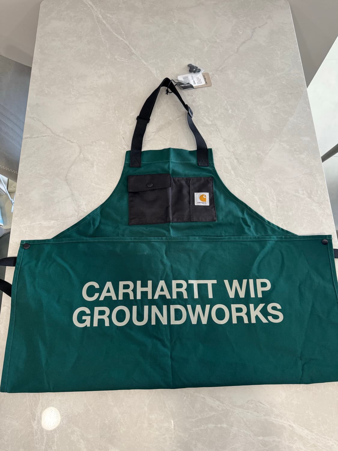 칼하트 에이프런 상품이미지1