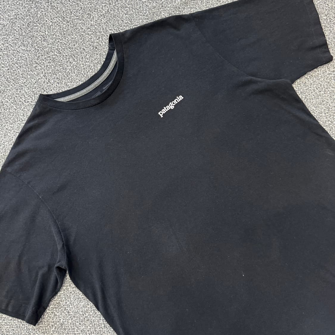 파타고니아 빅로고 반팔 상품이미지4