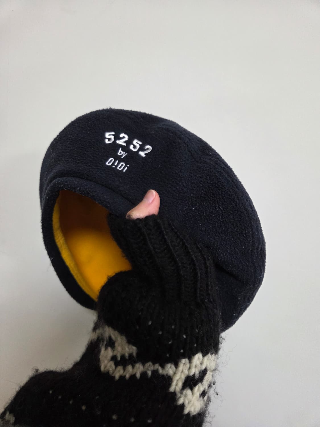 oioi 리버시블 플리스 베레모 네이비 옐로우 바잘 뉴스보이캡 상품이미지4