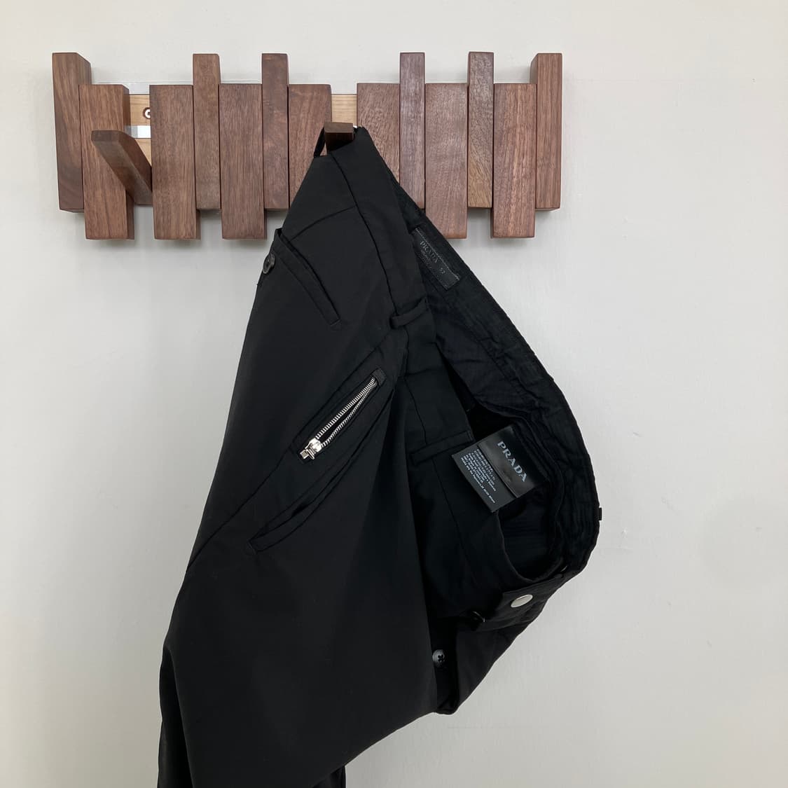 프라다 블랙 원모 노턱 슬랙스 상품이미지1