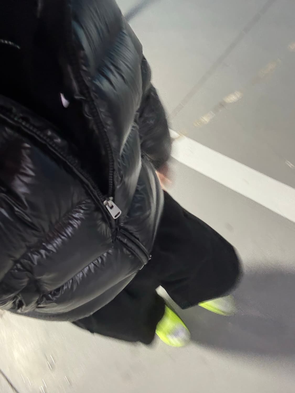 자라유광패딩 상품이미지4