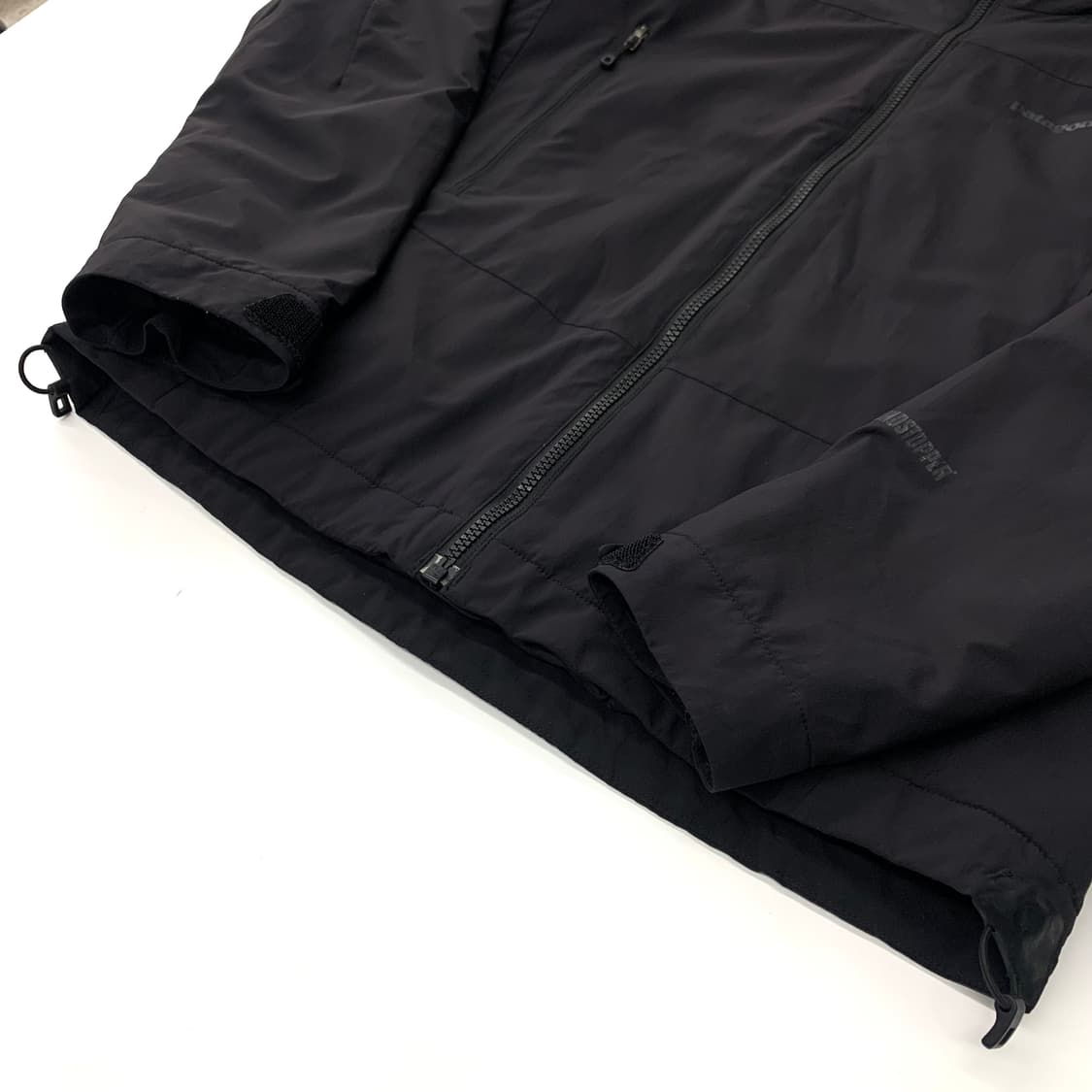 Patagonia 파타고니아 블랙 경량 패딩 윈드스토퍼 상품이미지4