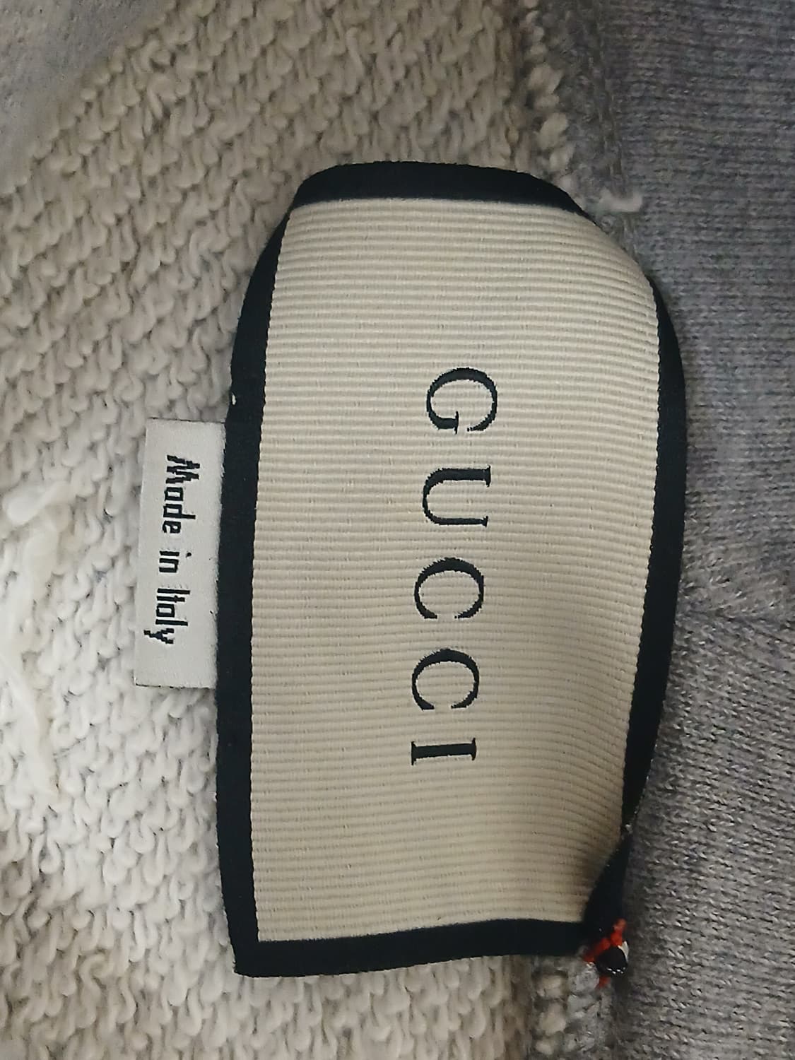 구찌 후드티 (사이즈 m) 상품이미지2