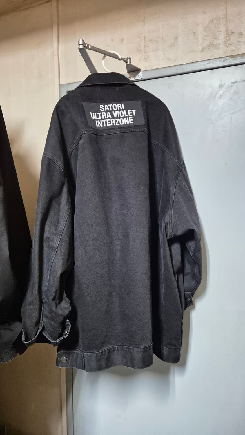 라프시몬스 캔뱃지 자켓 상품이미지2