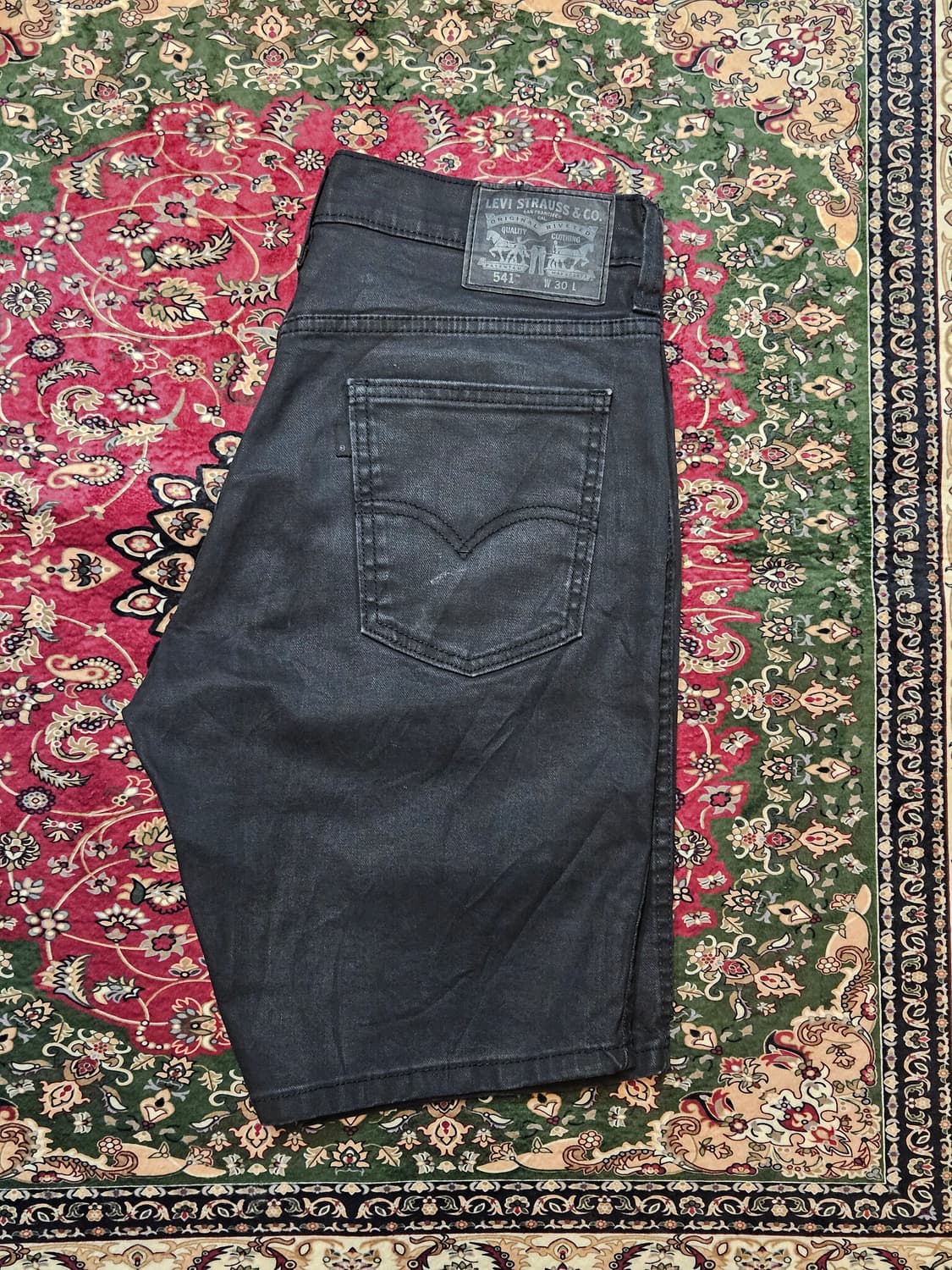 Levi’s 541 Denim Shorts (Black) 상품이미지1