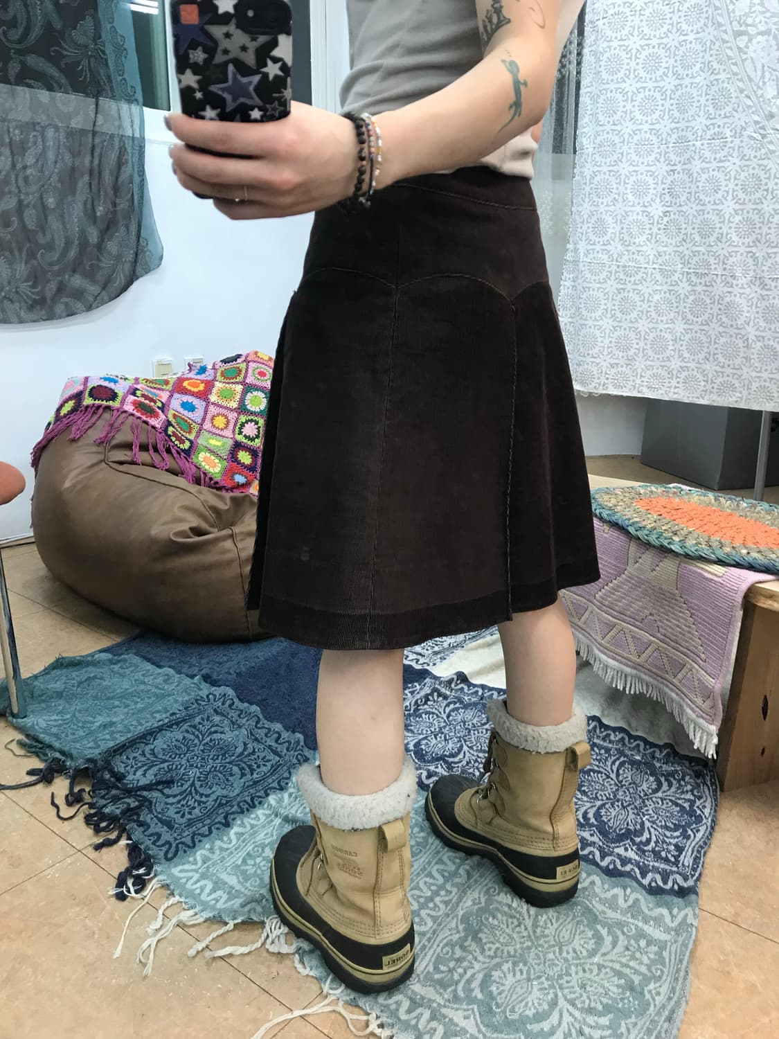 온앤온 여성 골덴 코듀로이 미디스커트  상품이미지2