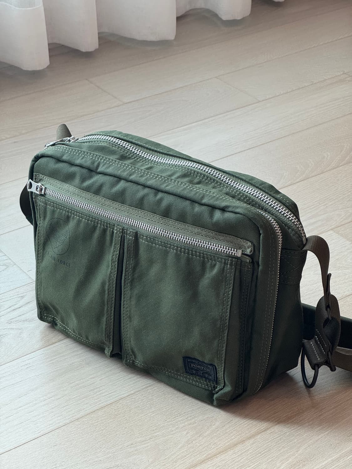요시다포터 FLYING ACE SHOULDER BAG 상품이미지1